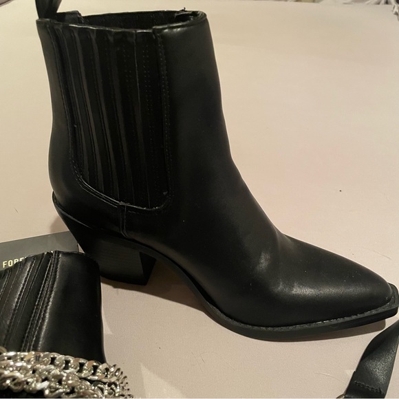 Forever 21 Ankle Booties - Picture 6 of 10